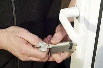 Royal Locksmith Store Indian Orchard, MA 413-268-4055 - locks-repair